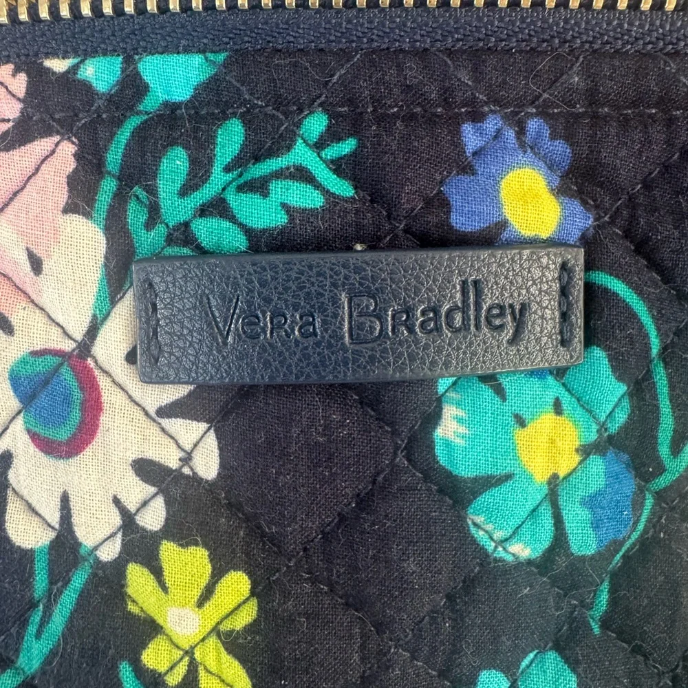 Moonlight Garden Vera Bradley Iconic Large Travel Duffel Bag NEW! - Picture 3 of 4